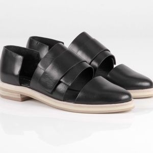 Alpha60 Leather Kuri Pointed Derby Shoe, Sz 41